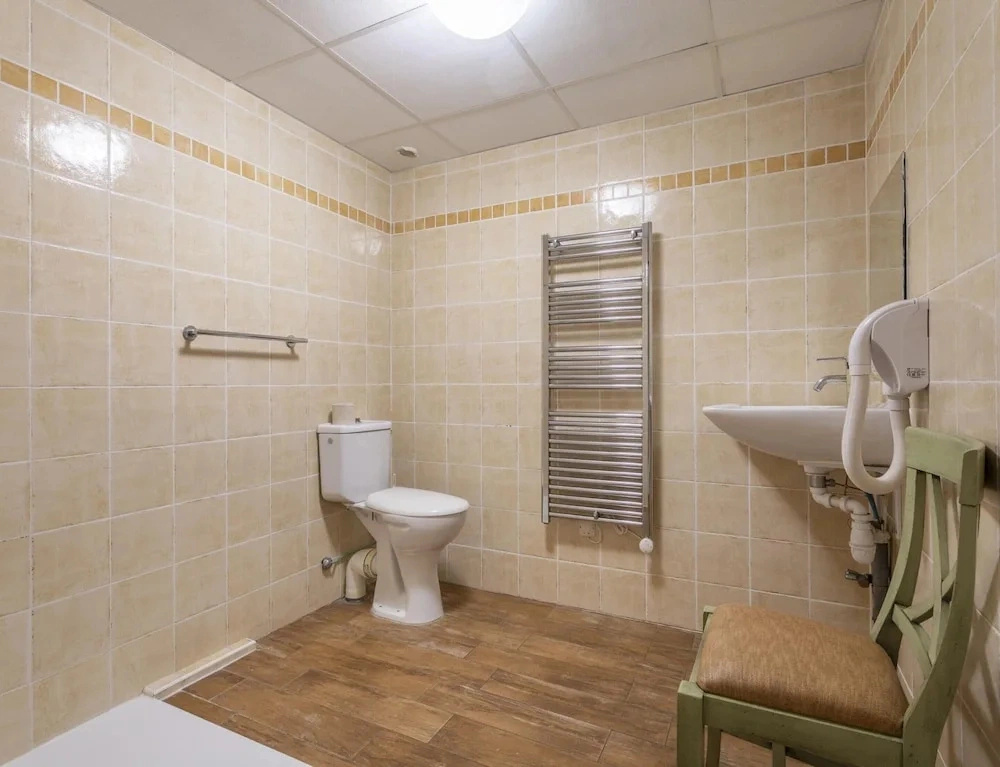 Provencal Family Apartment for 6