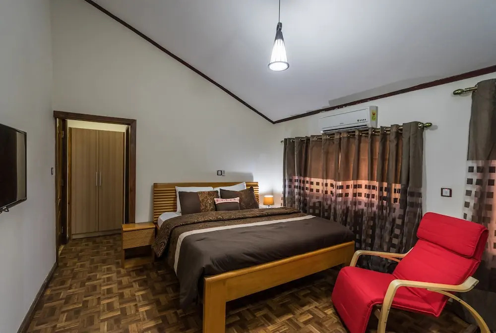 Maaha Beach Resort