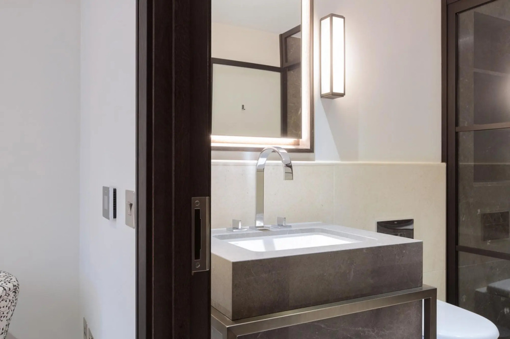 GS9 - 3 Bed Deluxe in London