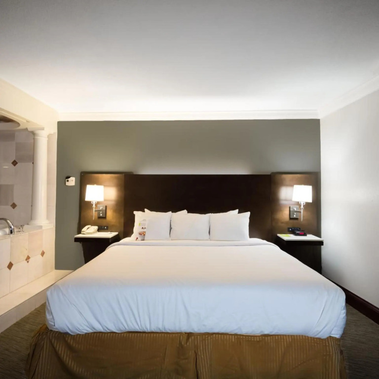 Radisson Hotel Cincinnati Riverfront