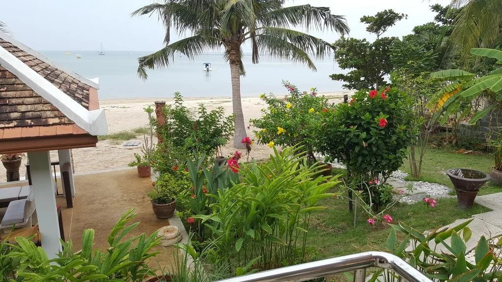 Baan Sanom