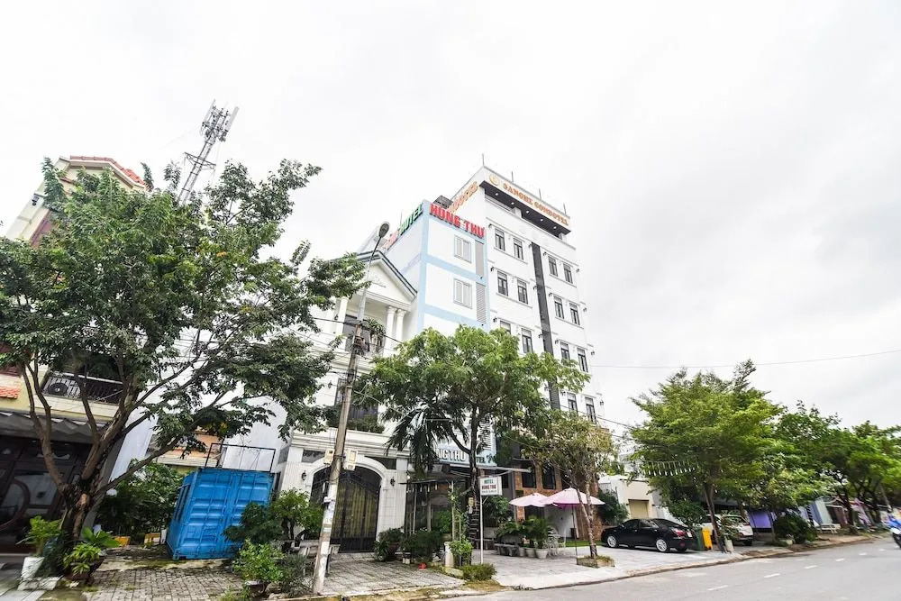 OYO 488 Hung Thu Hotel