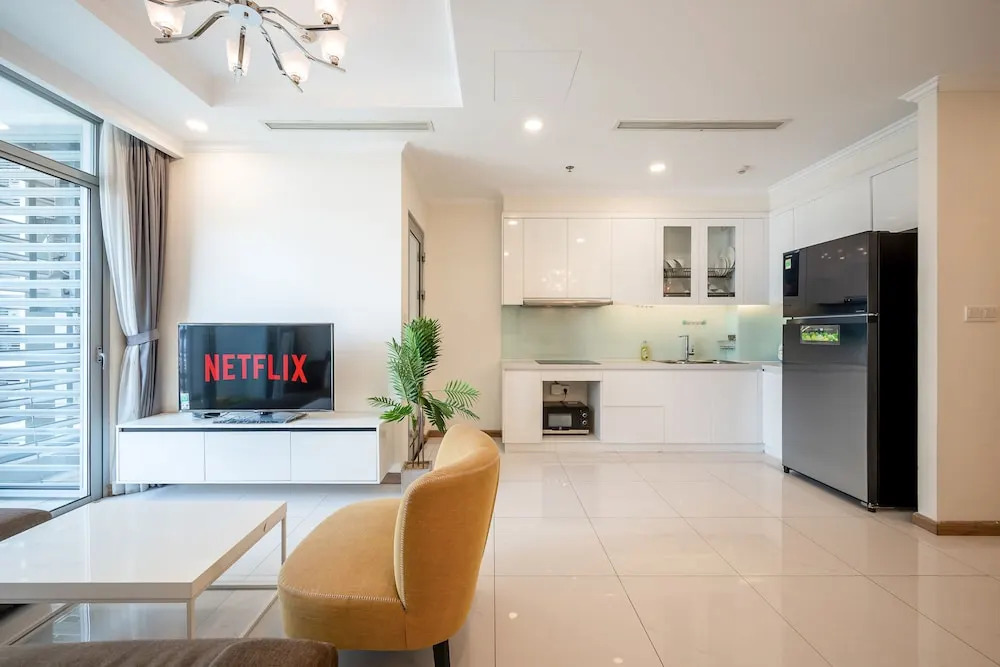 LUNA Apartment- Vinhomes Central Park