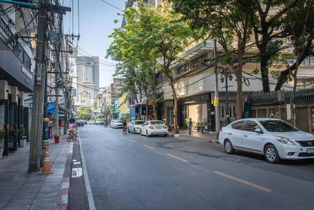 P4 Silom Large 2beds Full Kitchen Wifi 4-6pax