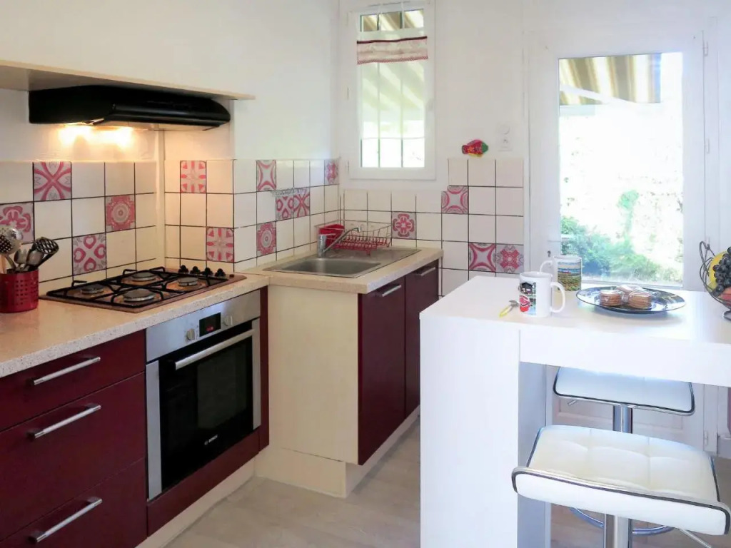 Holiday Home Les Hirondelles - ADS185