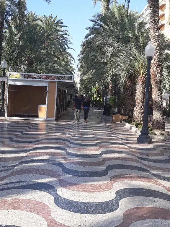 Hostal Alegria Alicante
