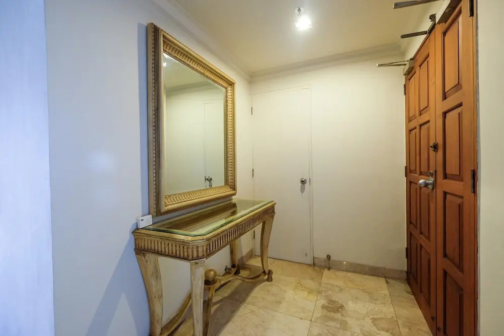 Good Location 2BR at Park Royale Apartment
