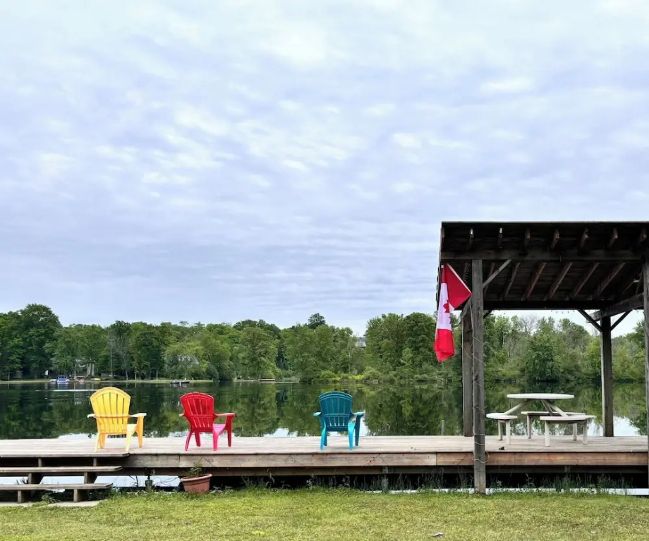 Lakefront Hideaway Resort