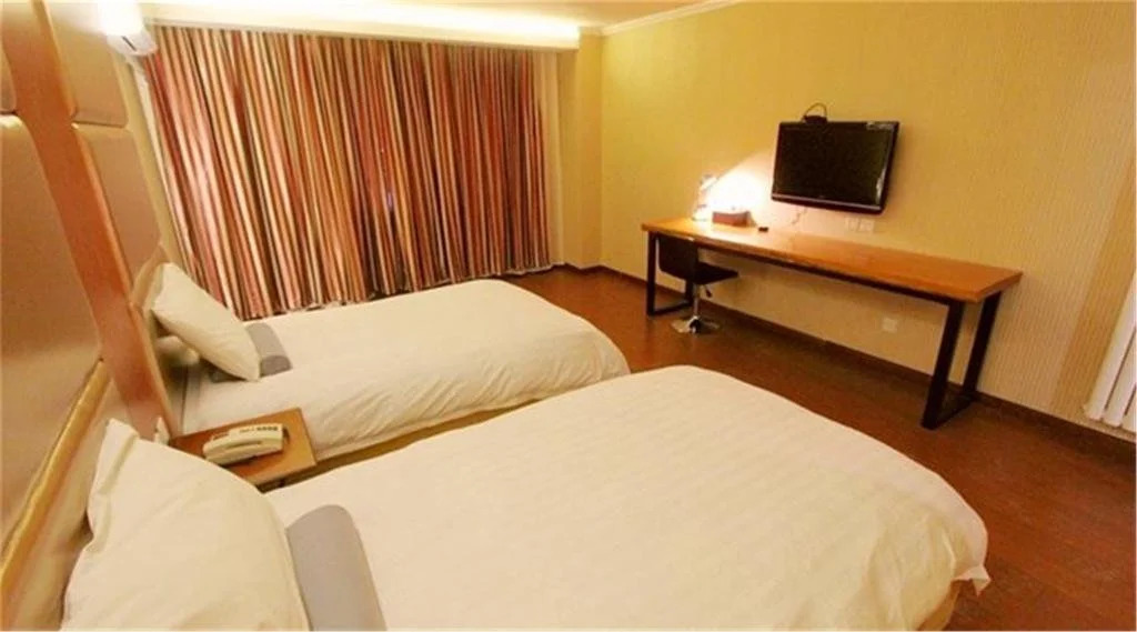 Starway Hotel Qingdao Taidong Pedestrian Street