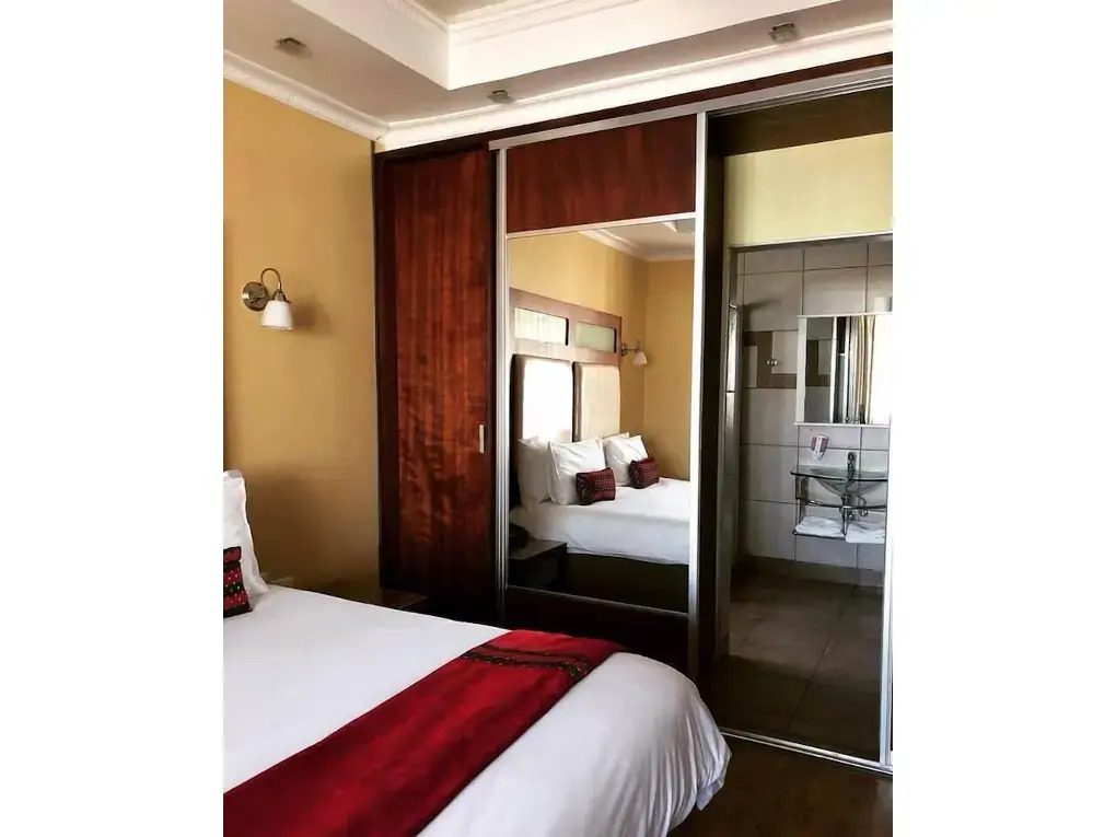 McDonalds Boutique Hotel