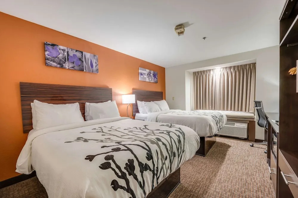 Microtel Inn & Suites by Wyndham Decatur