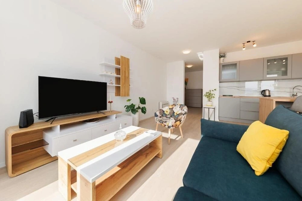 Central Vibes by Belmont Realty
