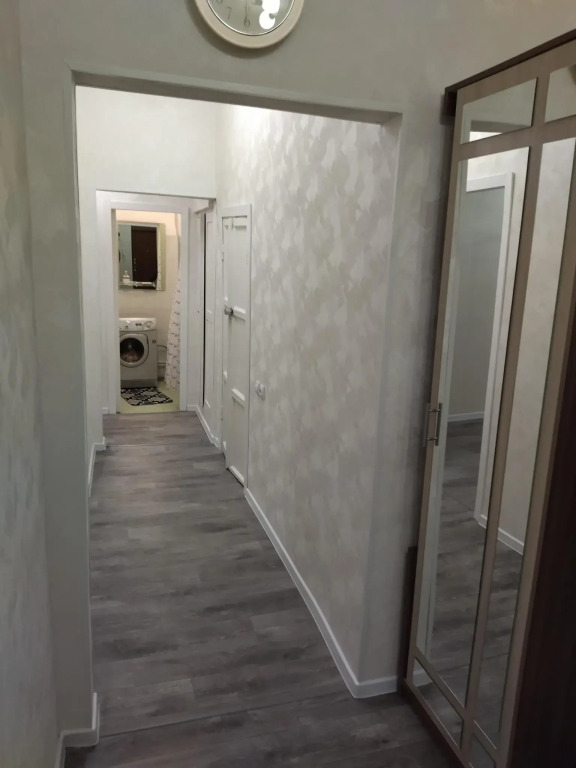 Na Shmidta 31 Flat