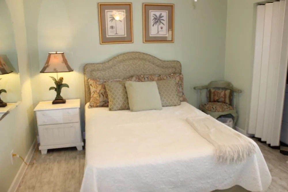 Sandprints B-1 - Miramar Beach 1 Bedroom 1 Bathroom Condo