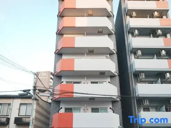 Grand Pacific Shiokusa｜Elevator Apartment | 1 minute by train to Namba and Dotonbori | Sleeps 2
