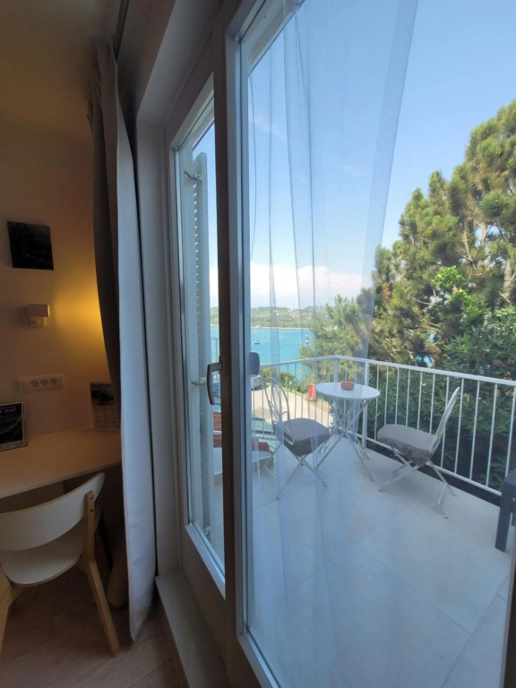 Villa Yadranka with Sea view