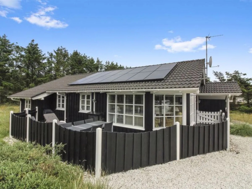 "Christian" - 425m from the sea in NW Jutland