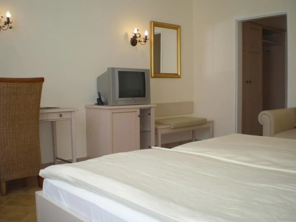 Haydn Hotel