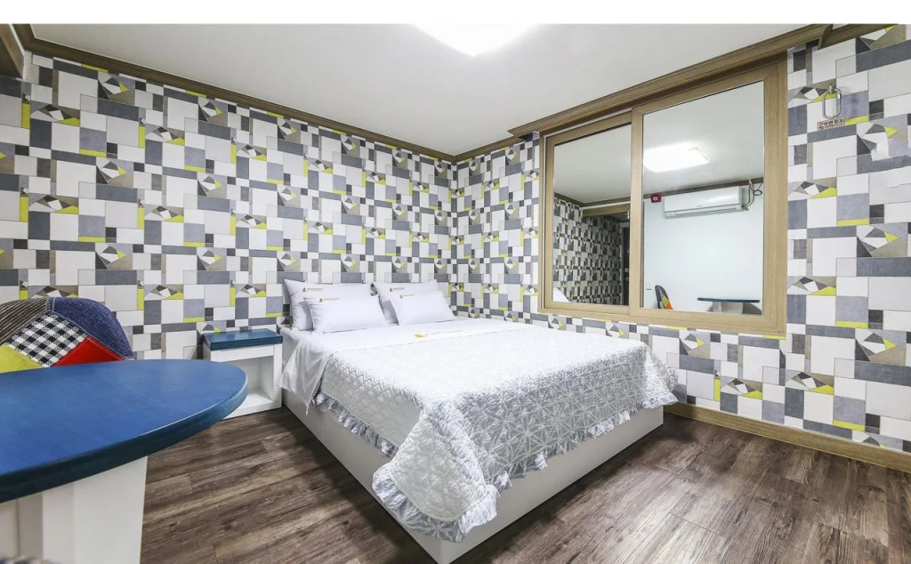 Dubai Hotel
