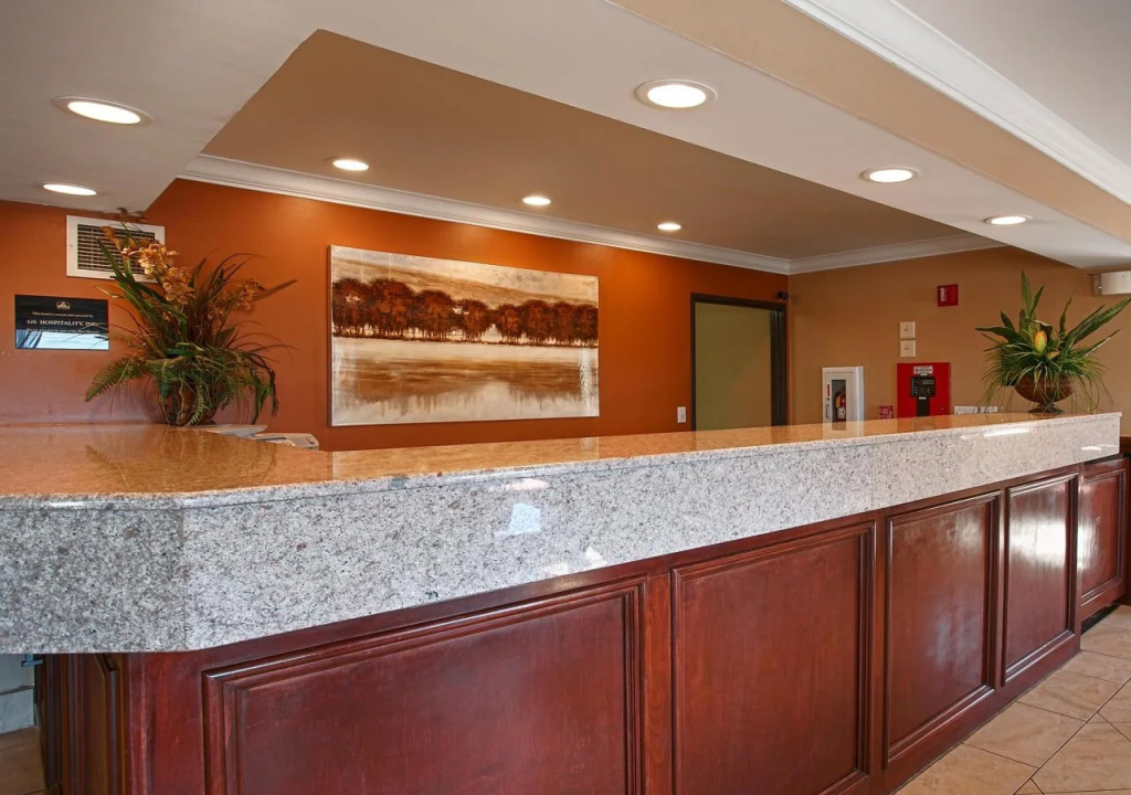 Best Western Plus Corning Inn