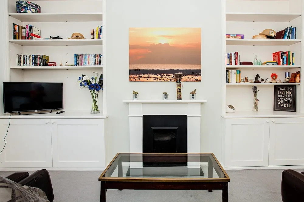 Newly Furnished Modern 1 Bed in South East London