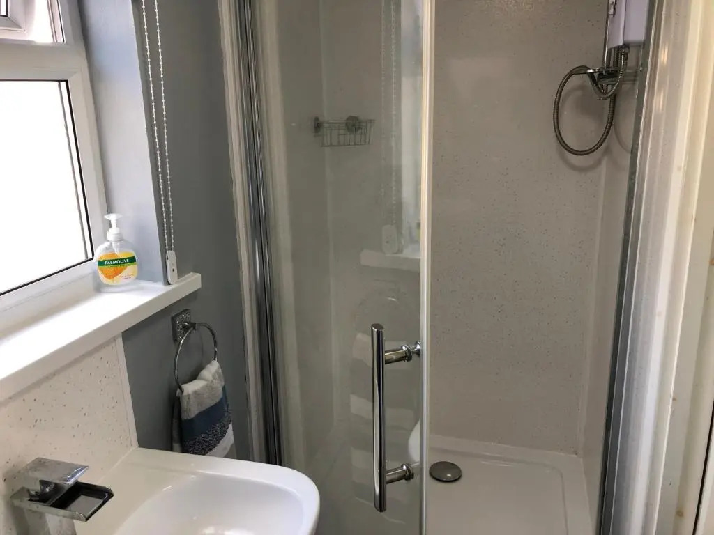 Seabirds - 3 bed chalet, dog friendly, Bridlington