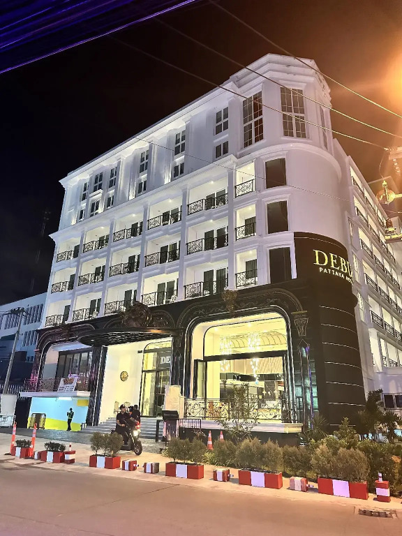 Debua Hotel Pattaya