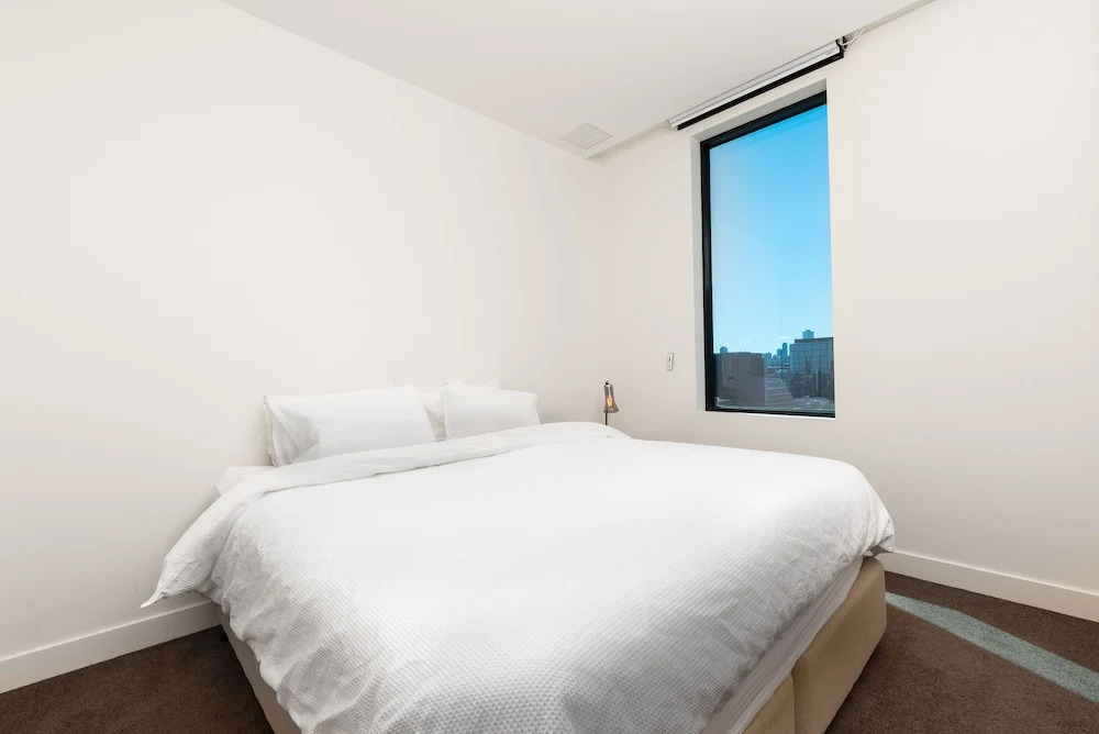 505 St Kilda Road Apartments by TWIG