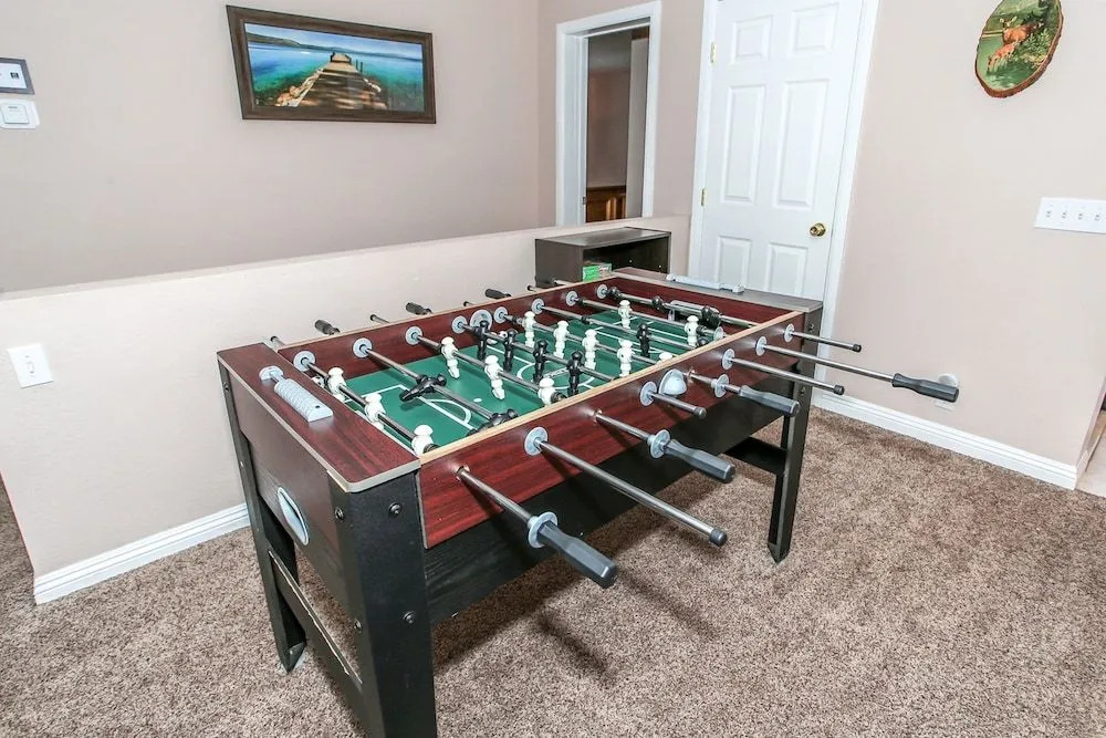Falcon Retreat