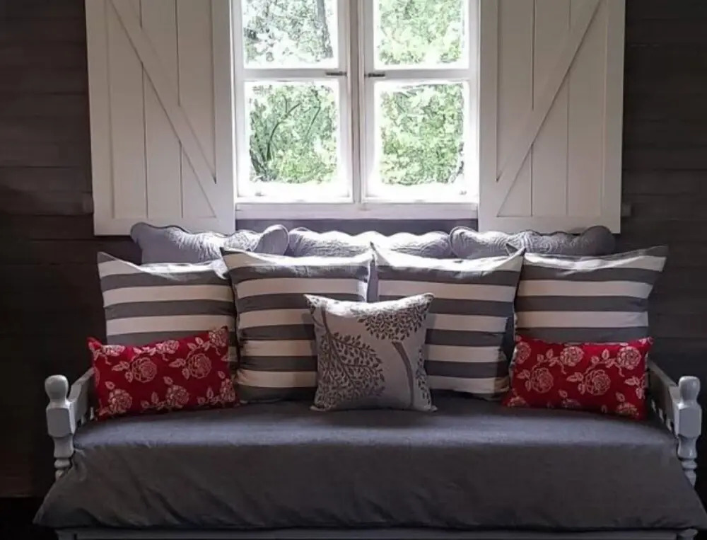 River Rock Lodge