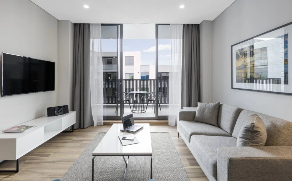 Meriton Suites Sydney Airport