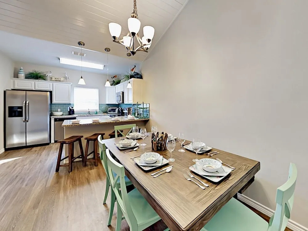 1813 S 11th St Townhouse Unit 403