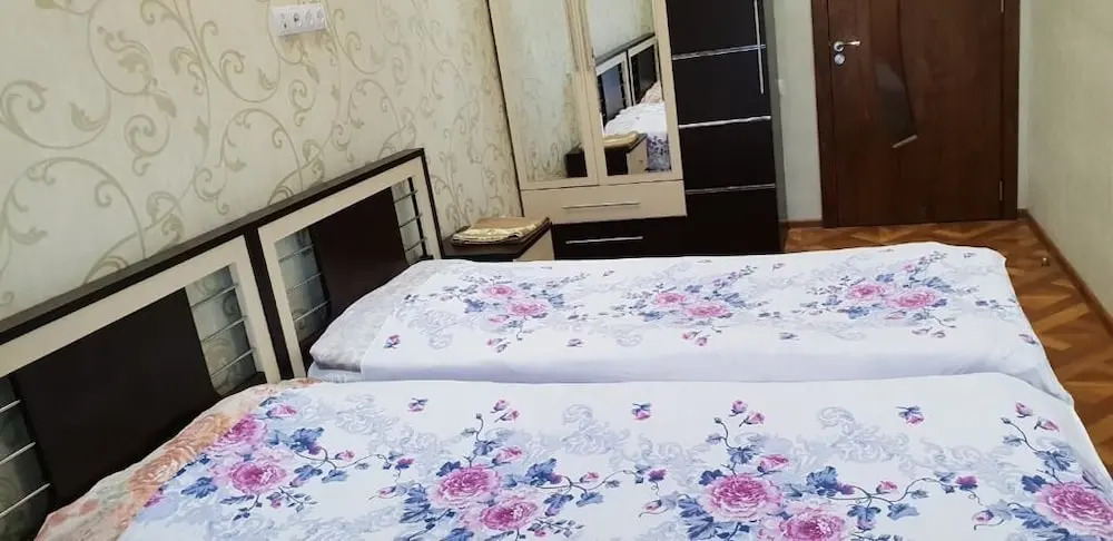 Апартаменты на ул. Канделаки