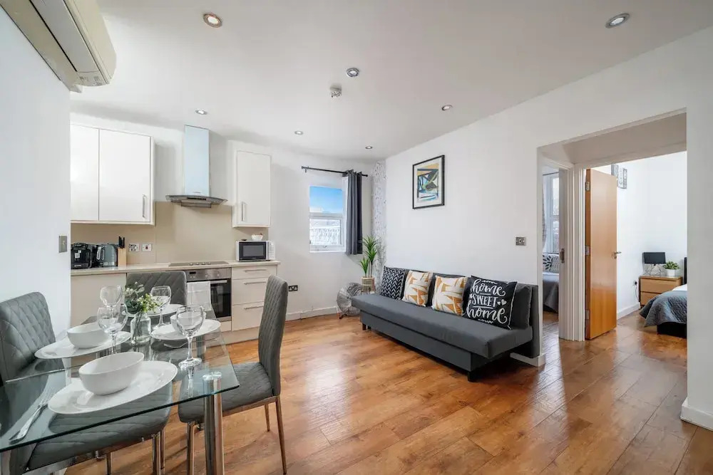Skyvillion - 2 Bed Apartment In Ladbroke Grove