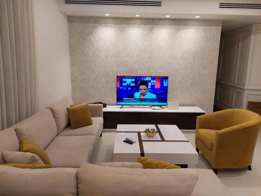 Exquisite Modern 2-bedroom Rental Unit