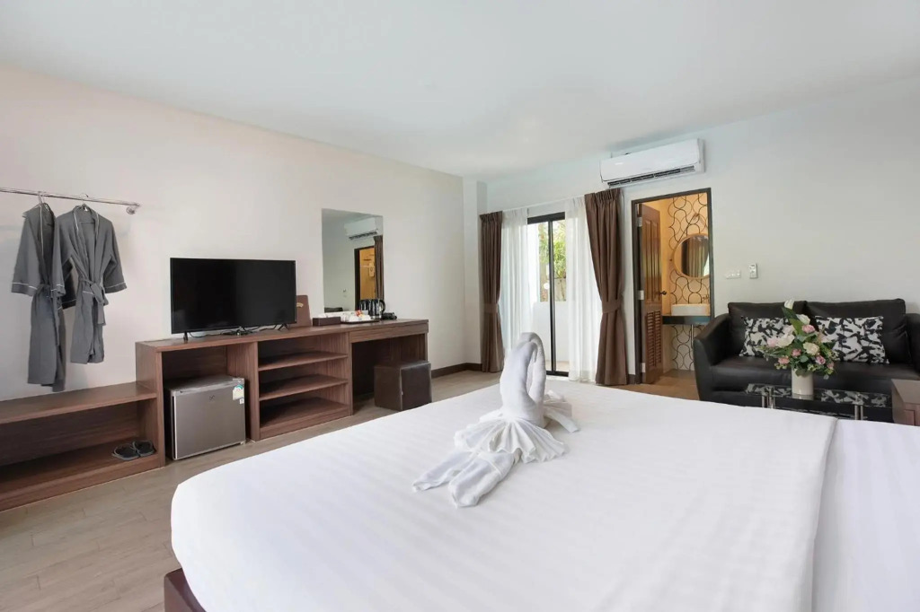 The Bell Airport Phuket Hotel - SHA Extra Plus
