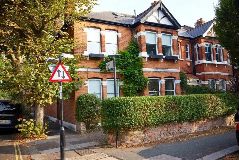 The West Ealing Escape - Glamorous 4bdr House With Patio