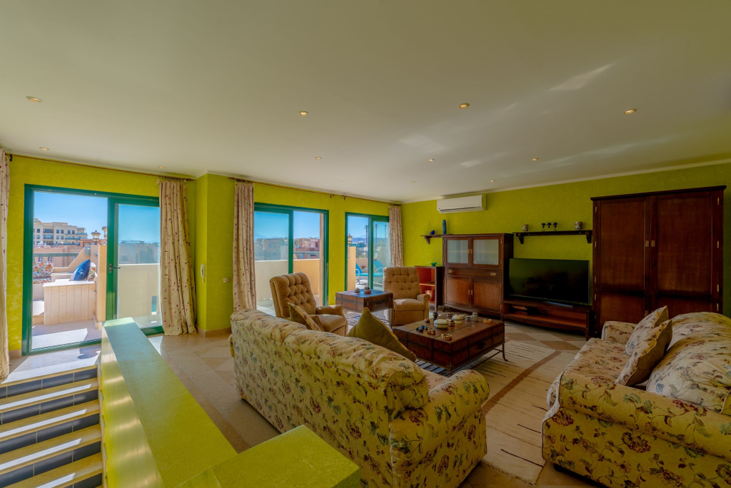 VESTA - Superior APT - 4BR - Marina