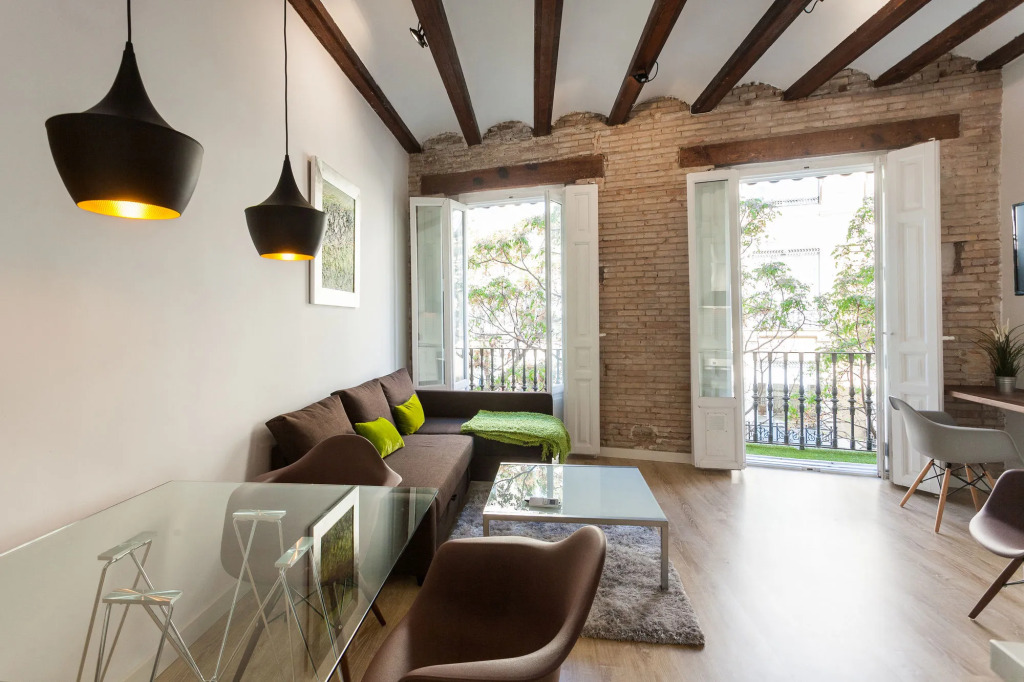 Baron Suites Reina