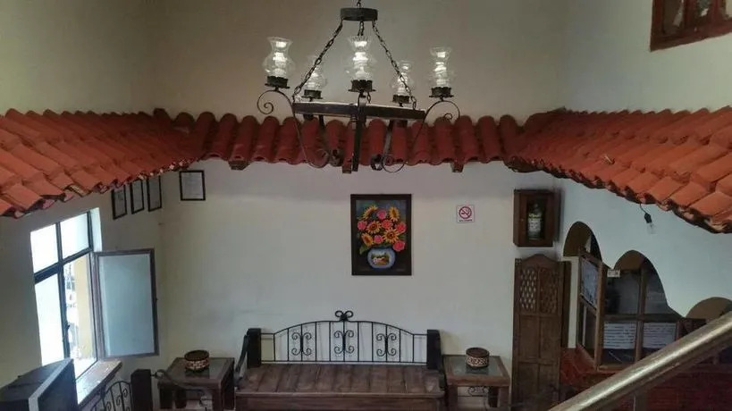 Capital O OYO Hotel Las Nubes Mercado de Dulces y Artesanias Ambar, San Cristobal De Las Casas