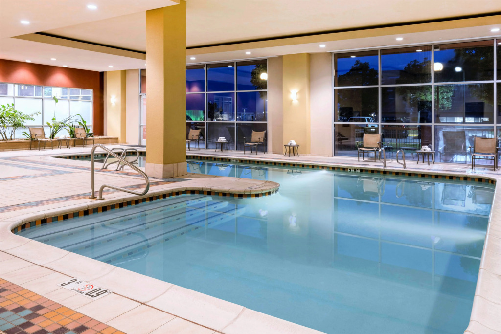 Embassy Suites by Hilton Albuquerque