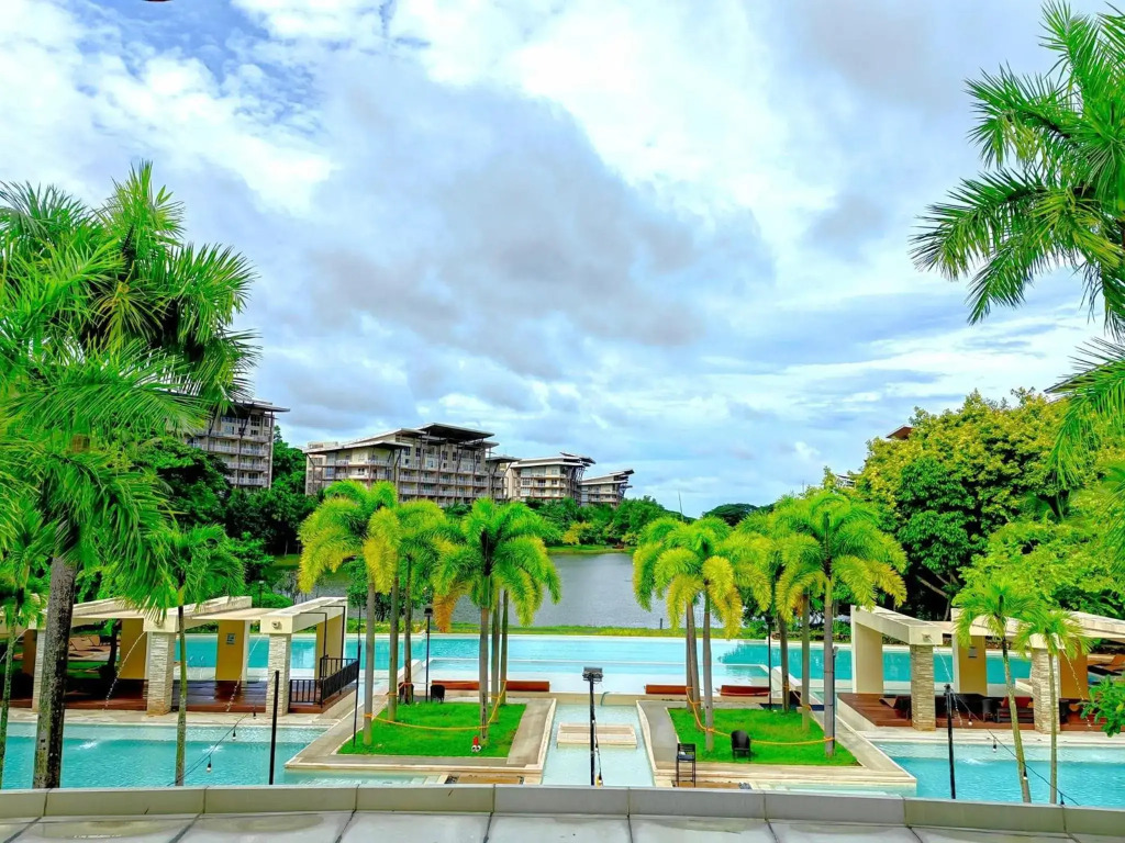 Miranda 609B by Raquel's Place at Pico de Loro