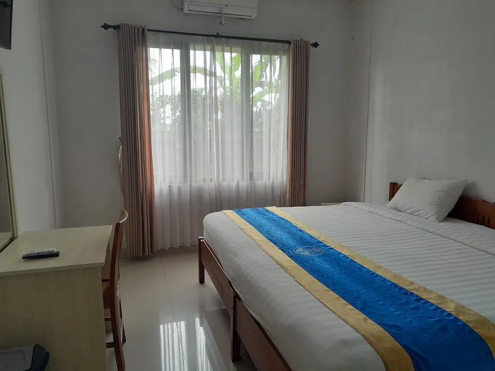 Hotel Dhyana Pura