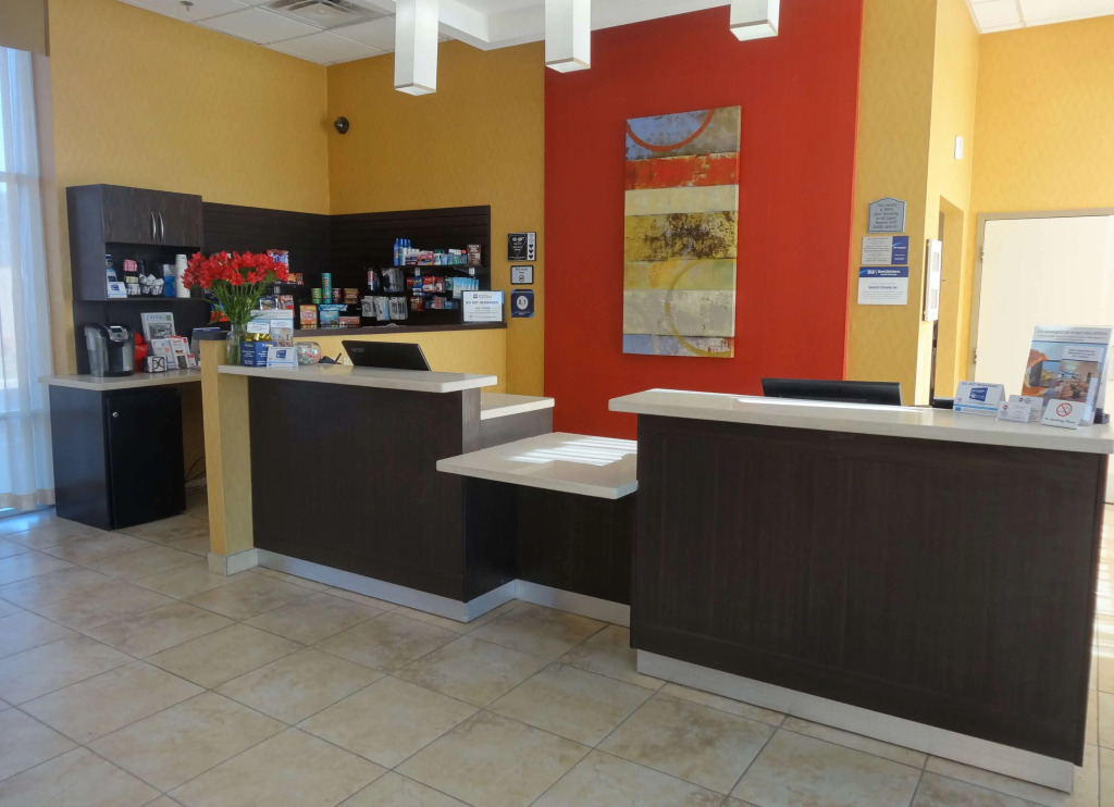 Best Western Plus Bowmanville
