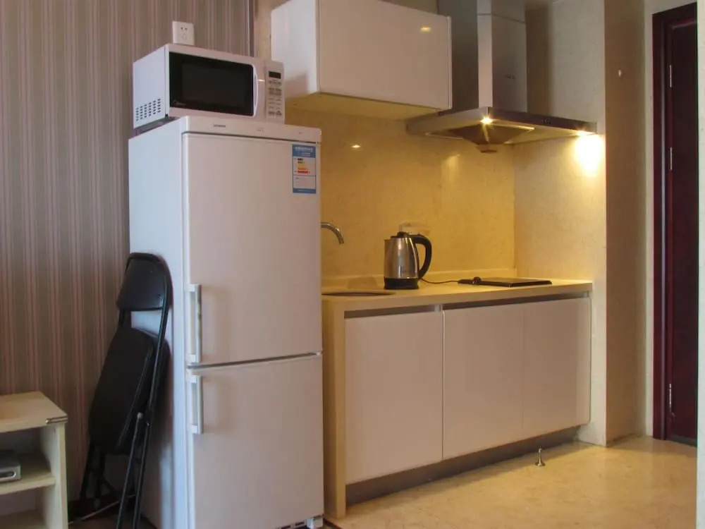 DY Hotel (Beijing Baiziwan Metro Station)