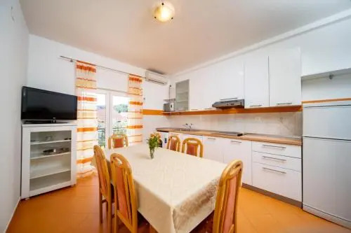 Apartments Rajska Plaza