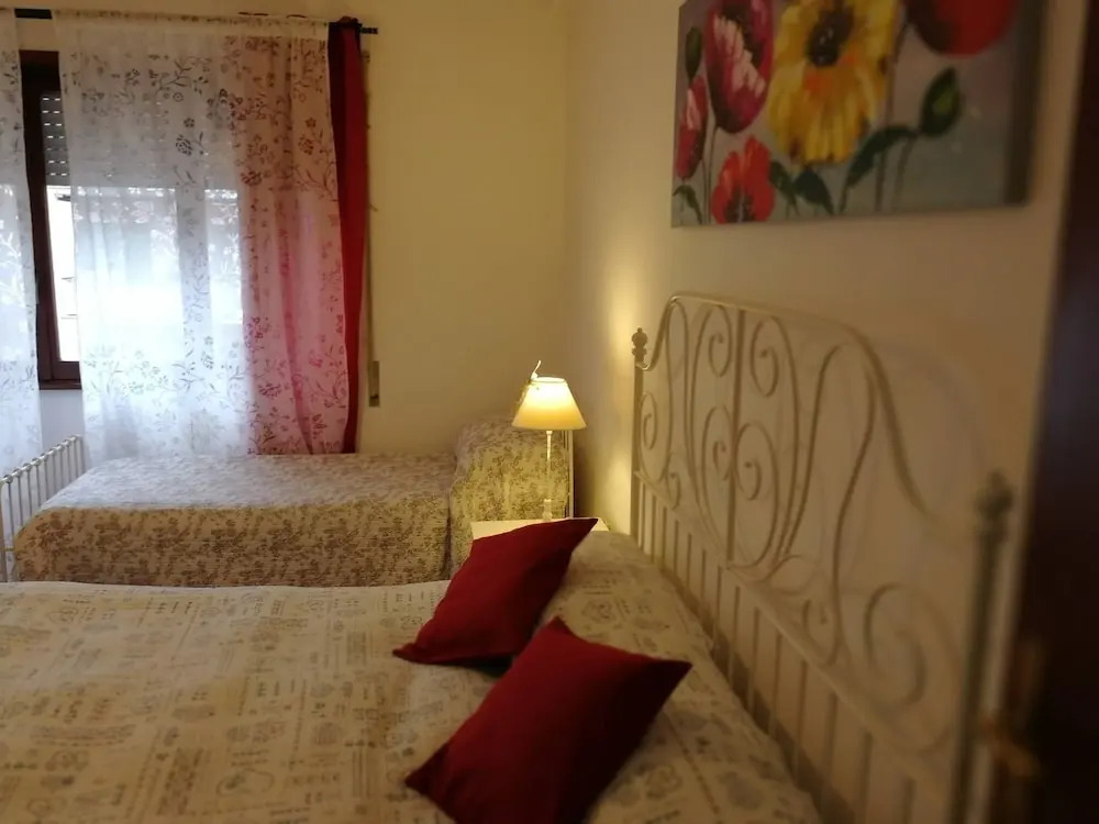 Room Private Bath 5min From Tiburtina Station - Metro Line B