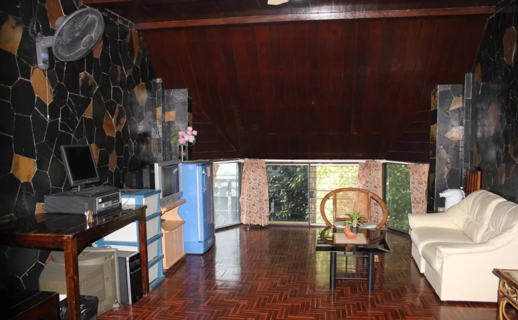 Rena House Chiang Mai