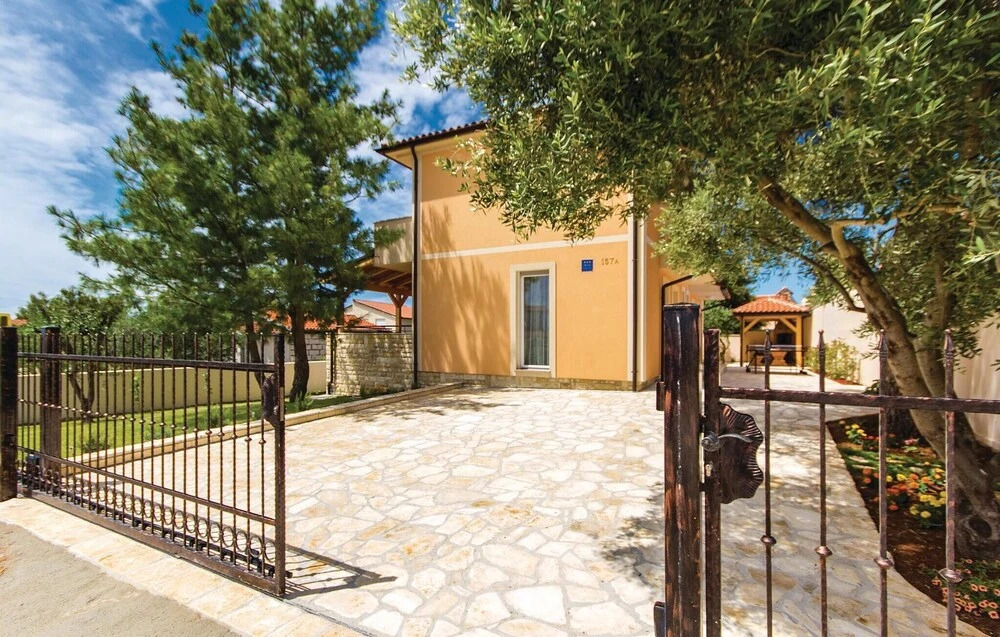 Amazing Home in Betiga With Wifi and 4 Bedrooms