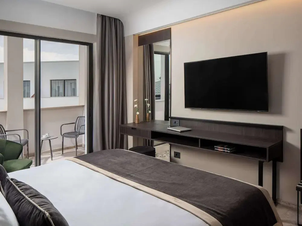 Mercure Conacul Cozieni